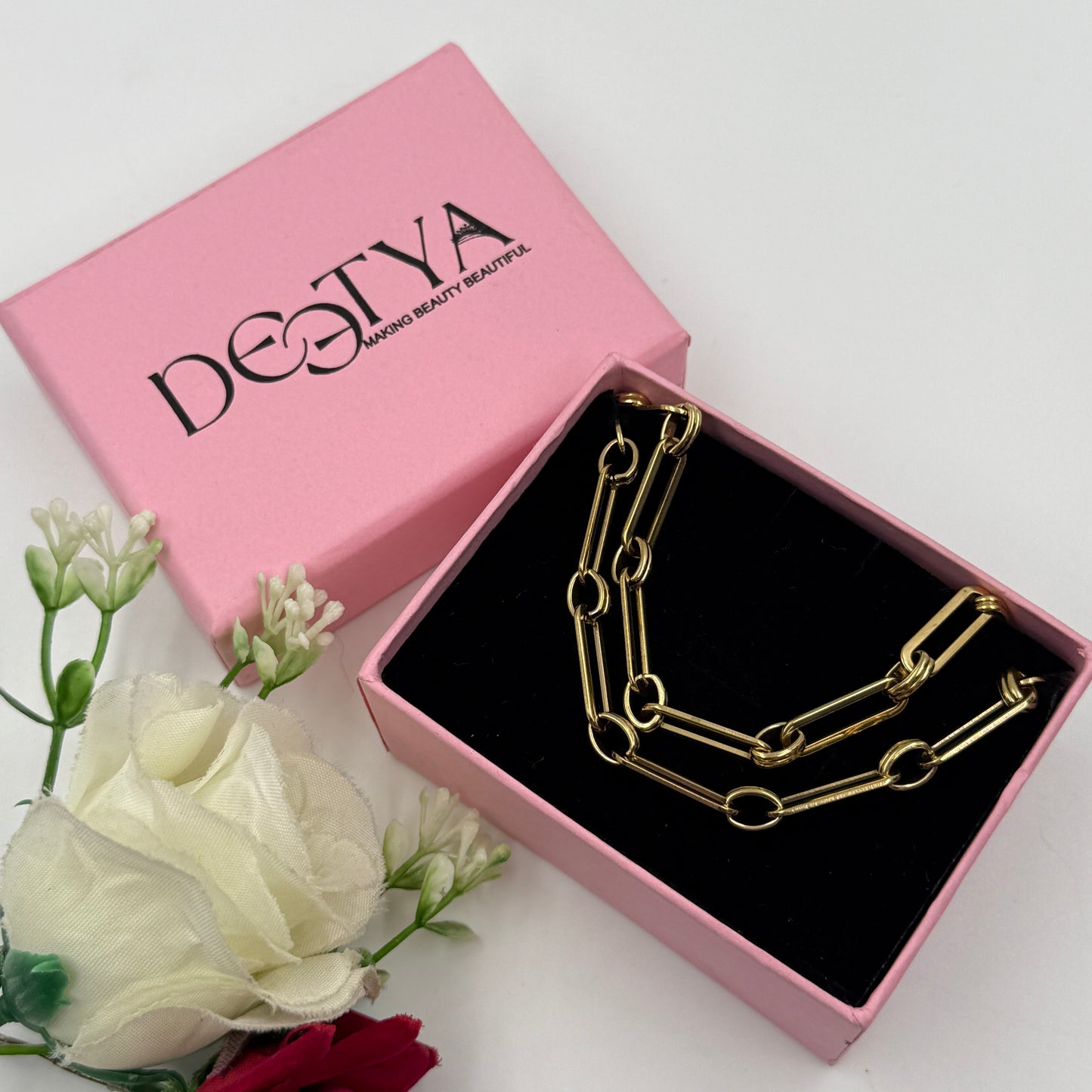 Yellow Gold Stainless steel Paperclip Chain for Women