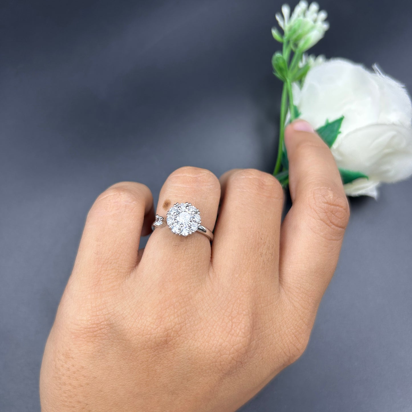 Spinning Ring 18k White Gold Plated