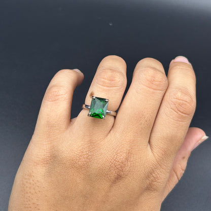 Women’s Green Diamond Ring 18k White Gold Plated