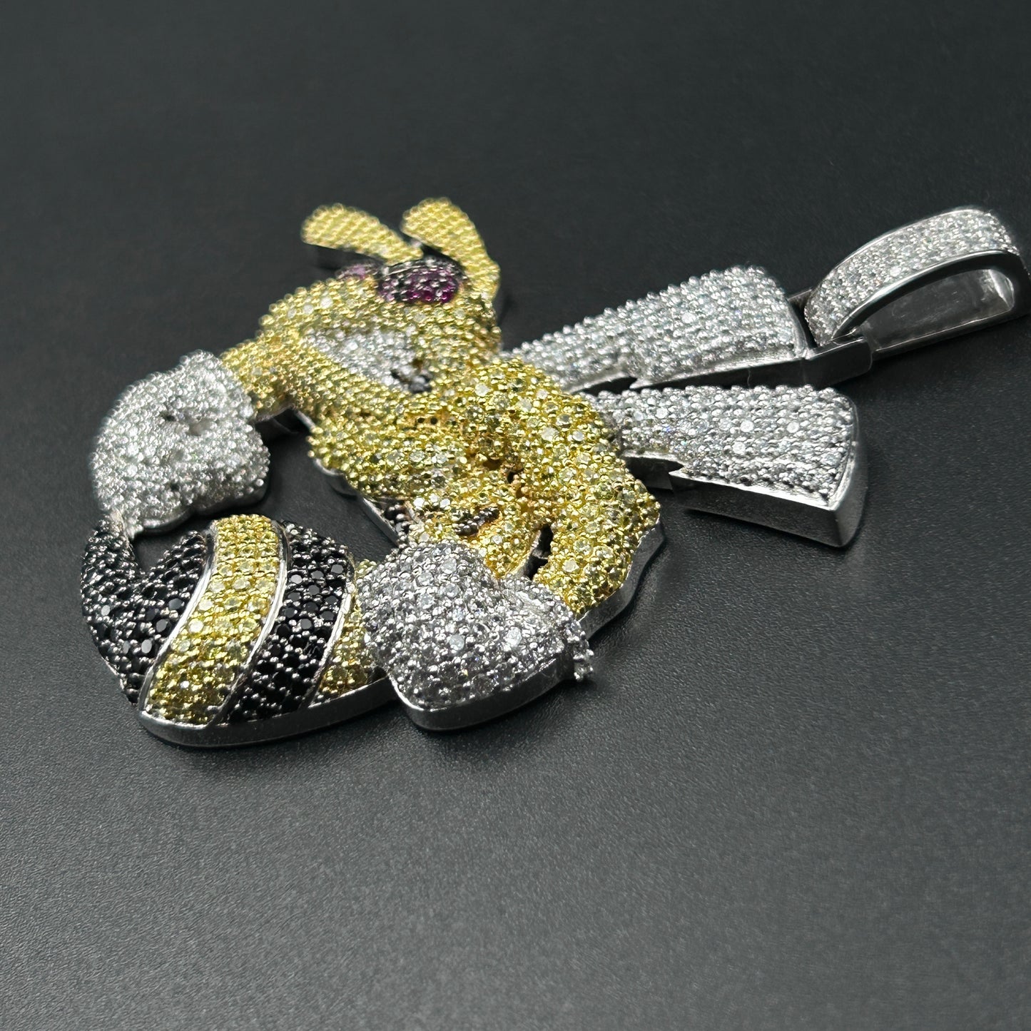 ANGRY BEE Silver Pendant - Icedout Jewellery