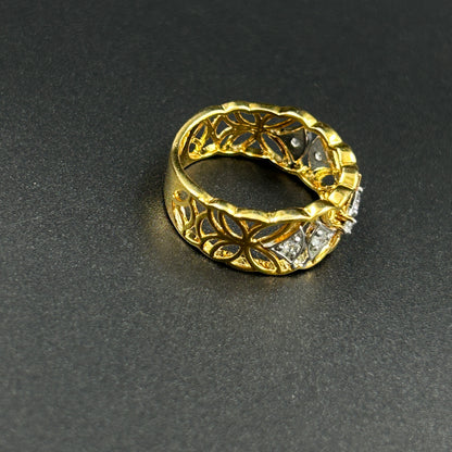 Traditional Yellow Gold Ring