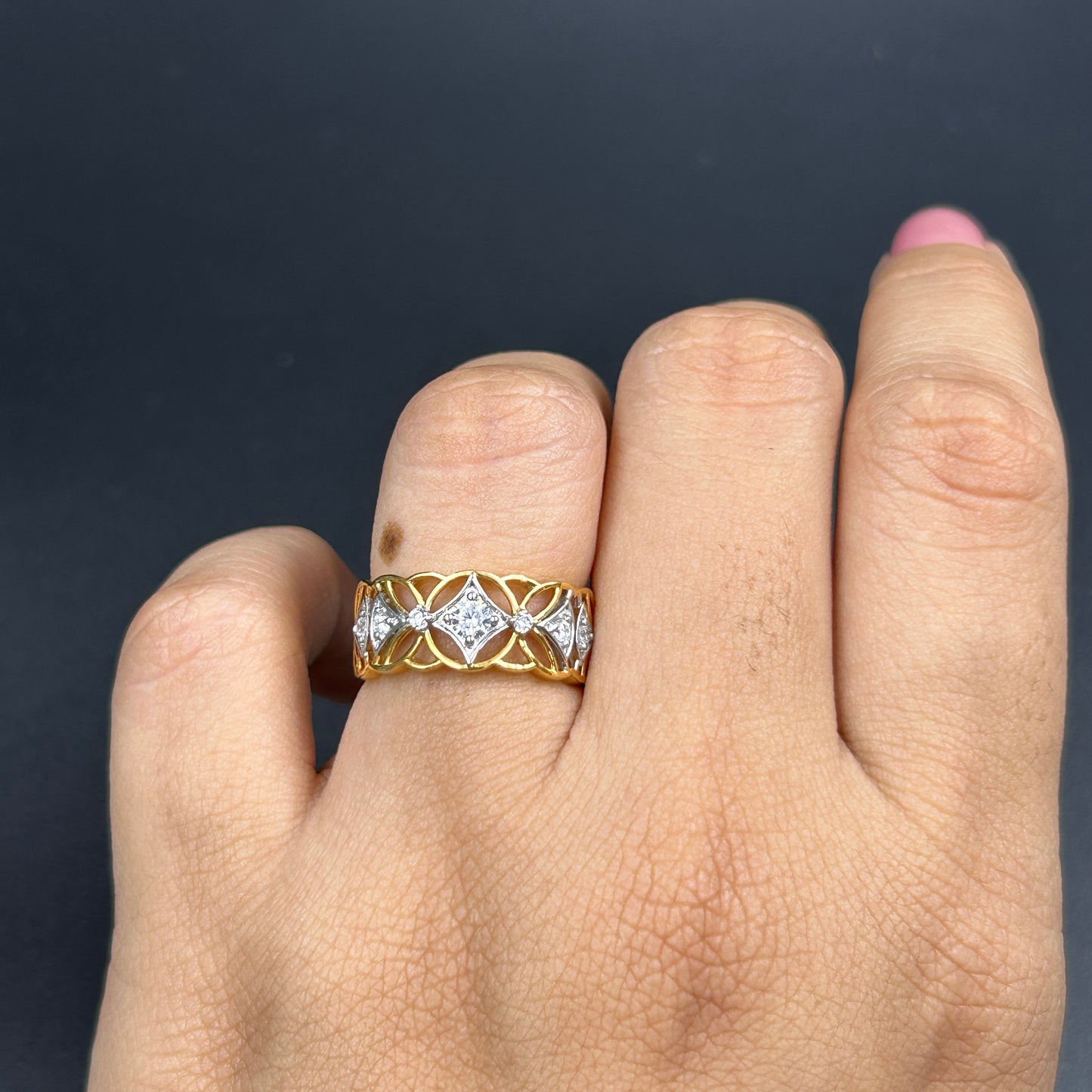 Traditional Yellow Gold Ring