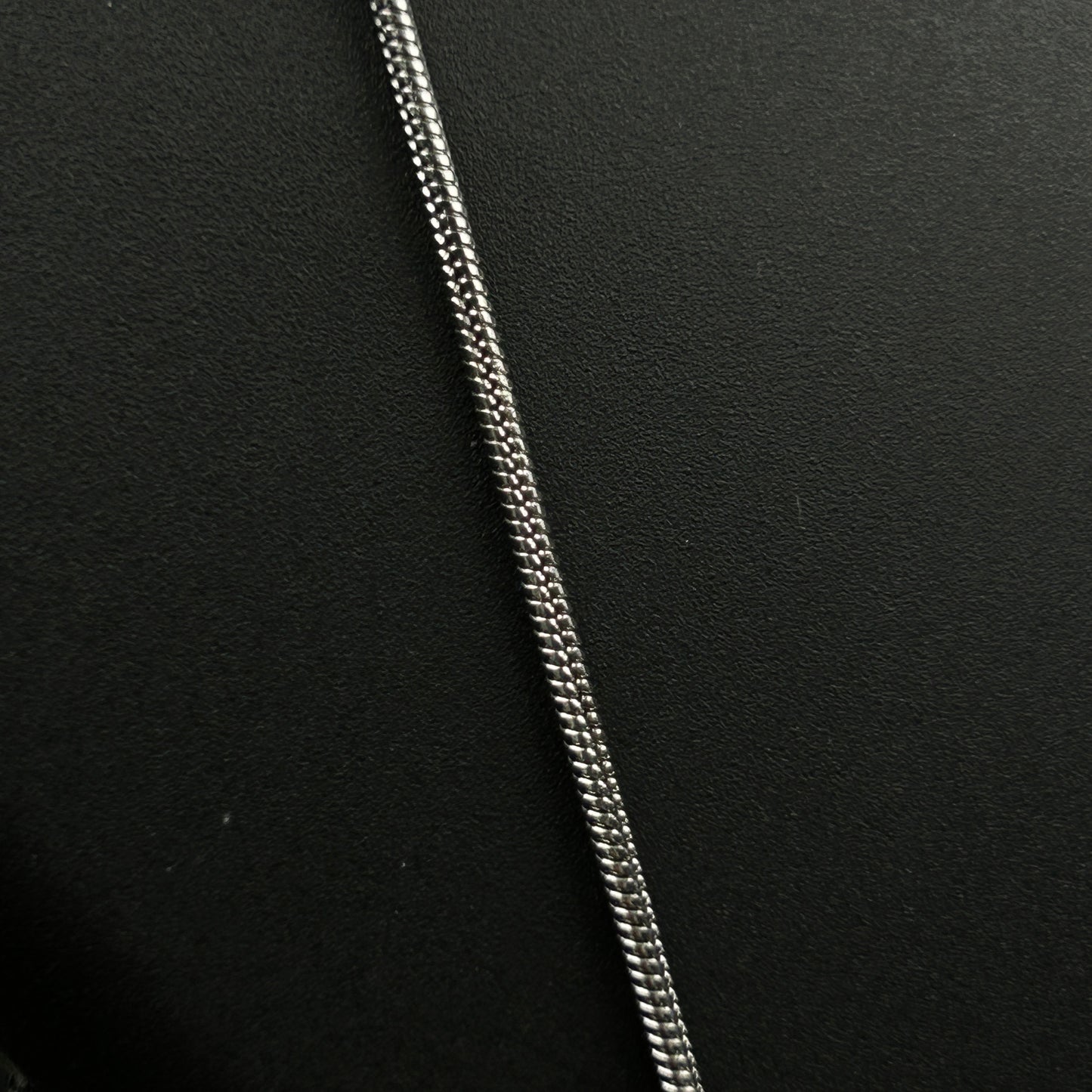 Men's Stainless Steel Chain Round