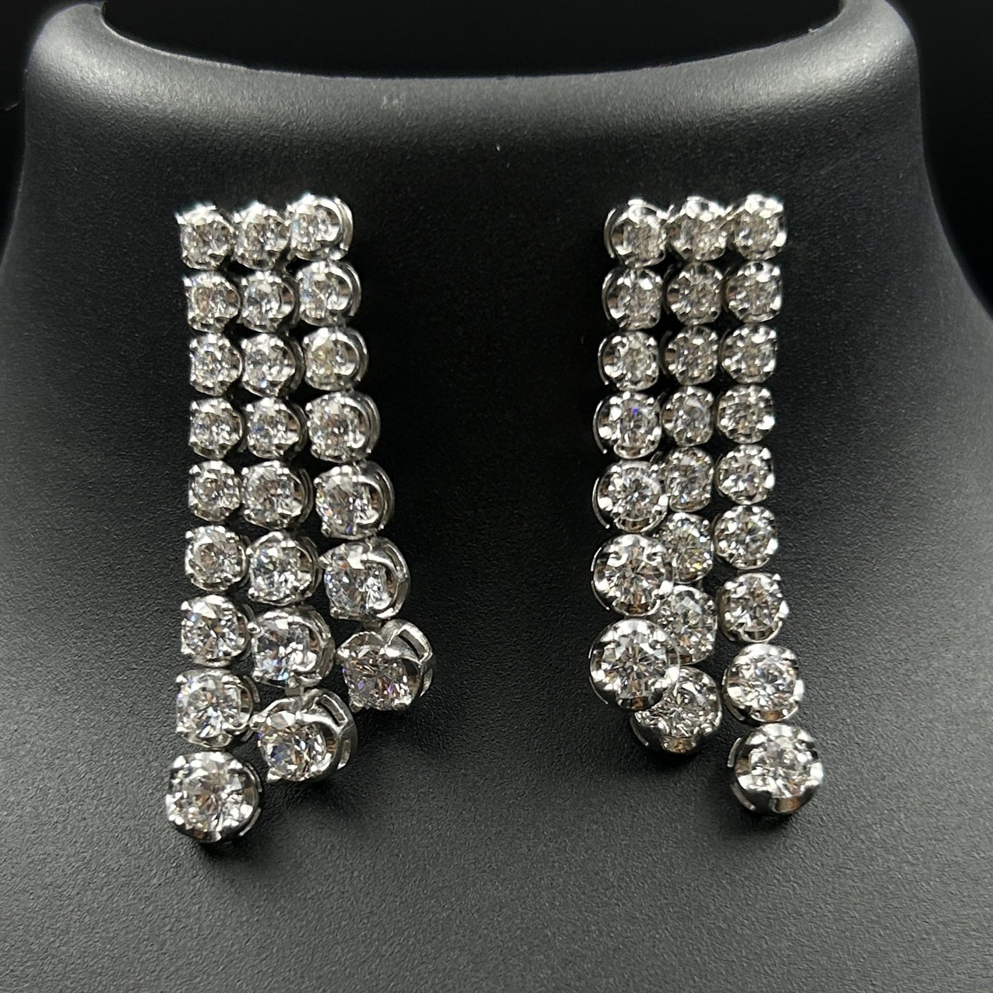 Silver Solitaire Necklace Set with Earrings