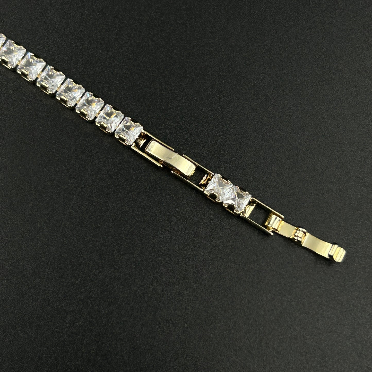 18k Yellow Gold Plated Small Baguette Bracelet