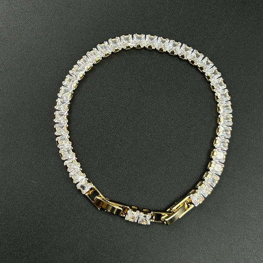 18k Yellow Gold Plated Small Baguette Bracelet