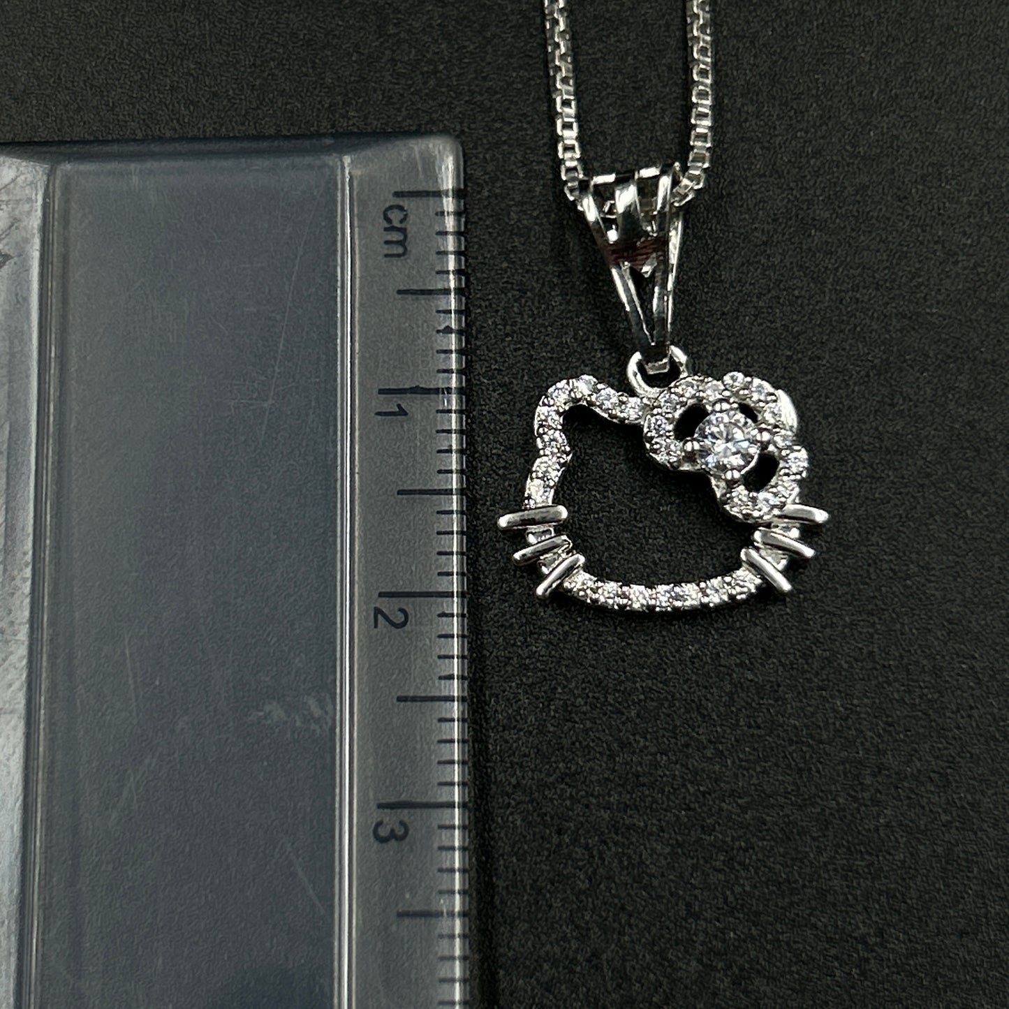 KITTY Face Pendant - Pure Silver