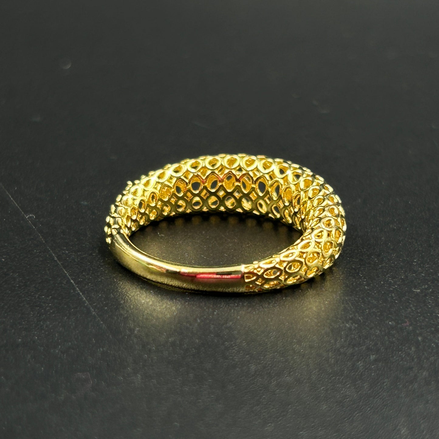 Yellow Gold - Jalli Ring