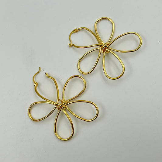 BIG FLOWER HOOP EARRING 18K White Gold Plated