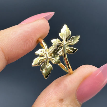 Traditional Leaf Ring