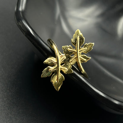 Traditional Leaf Ring