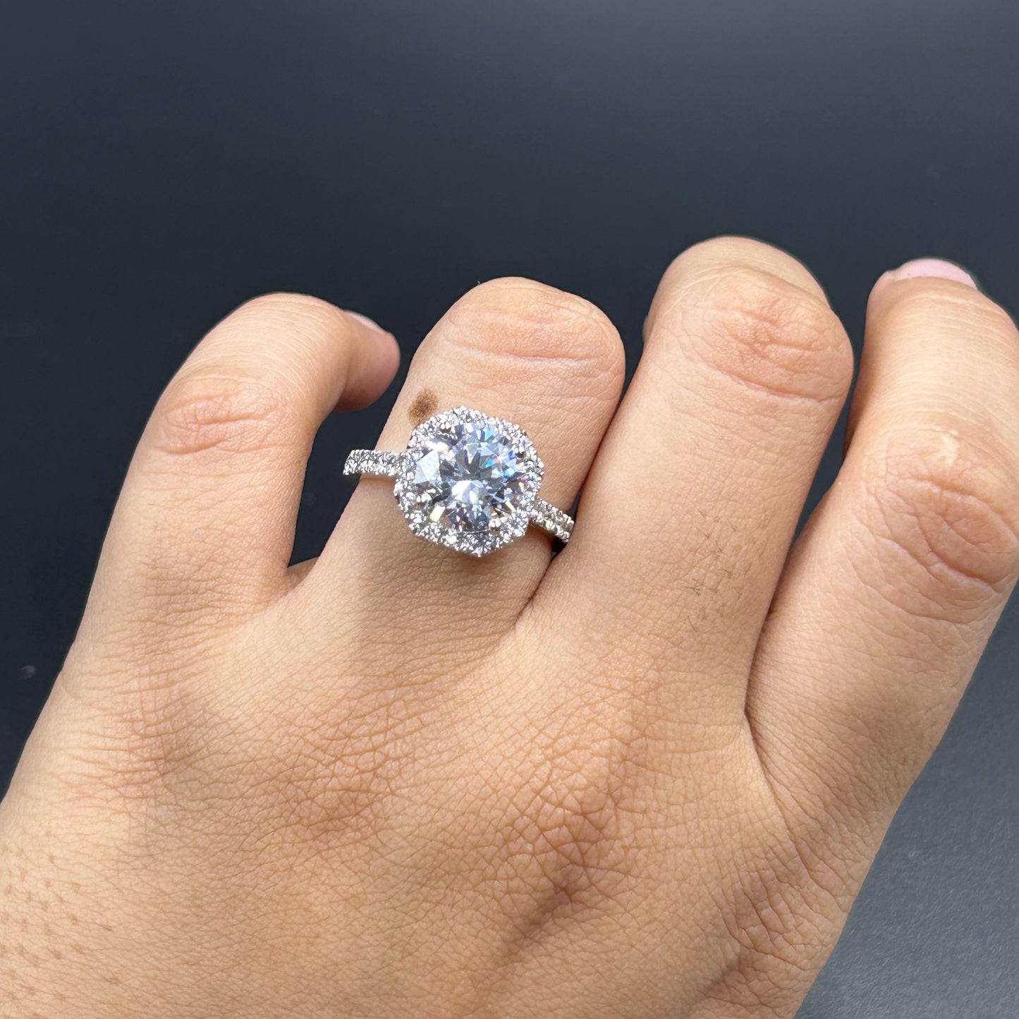 Women's Diamond Ring