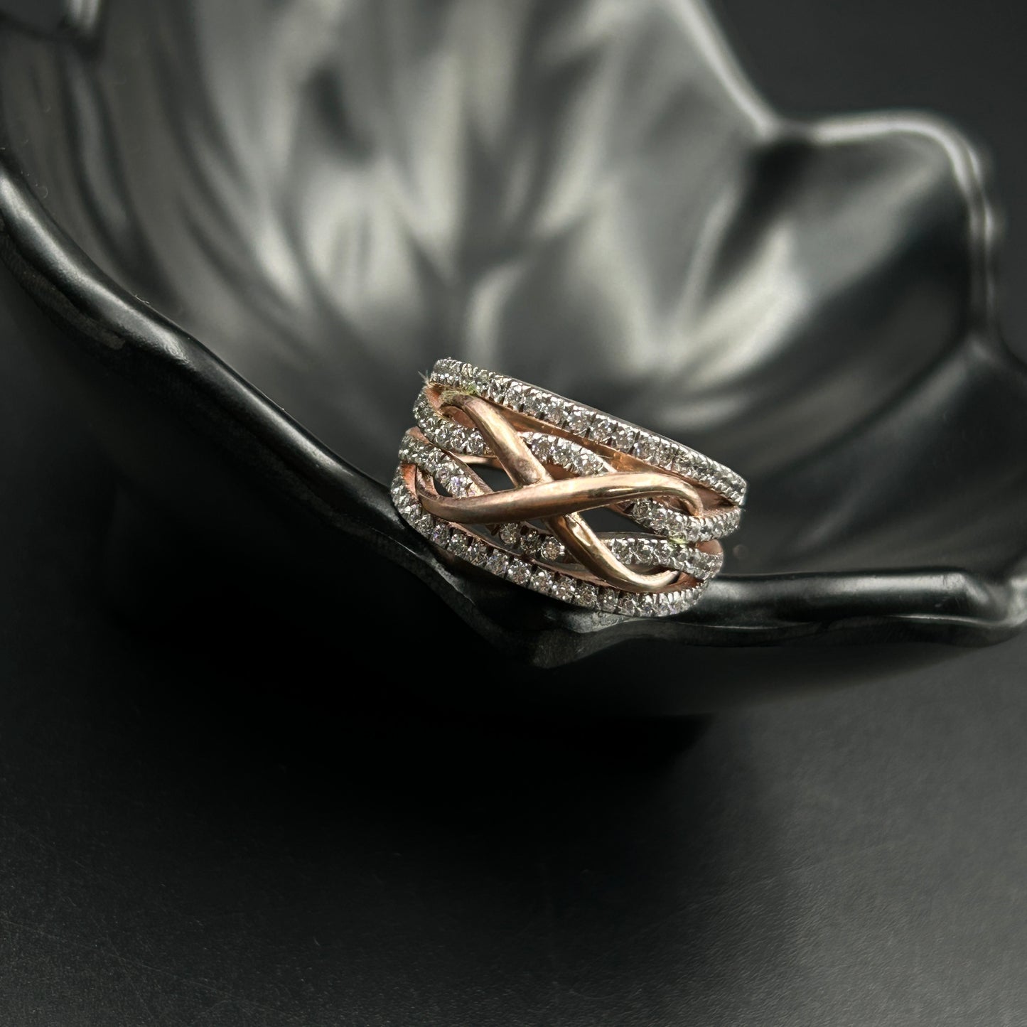 Criss Cross Two tone Ring