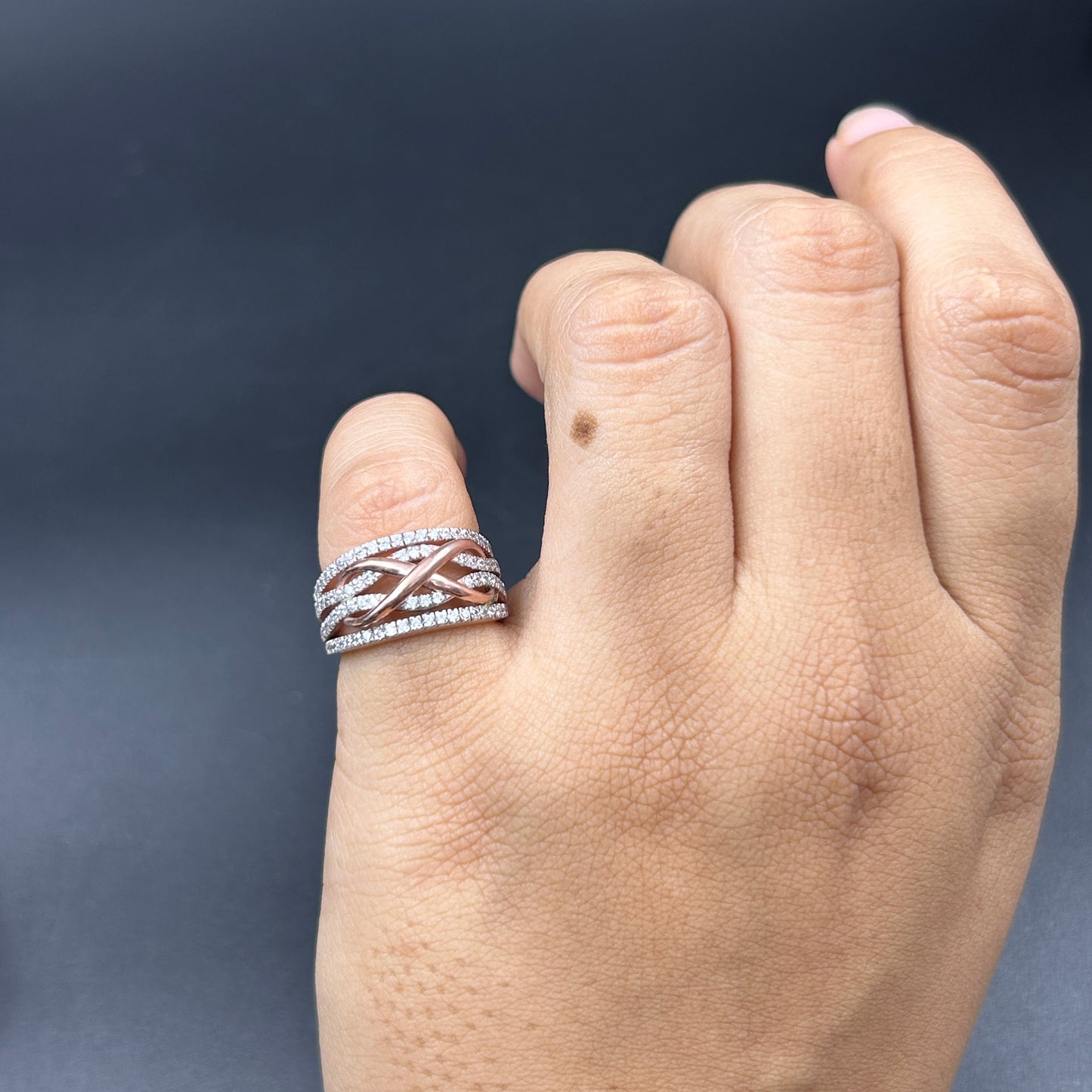 Criss Cross Two tone Ring