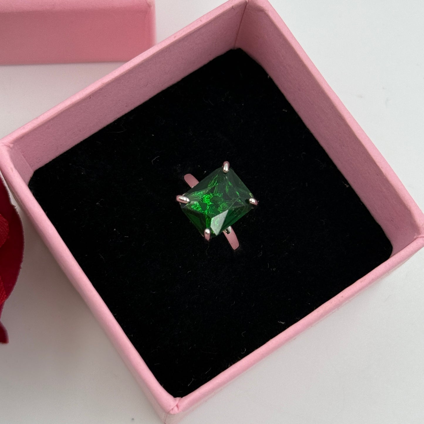 Women’s Green Diamond Ring 18k White Gold Plated