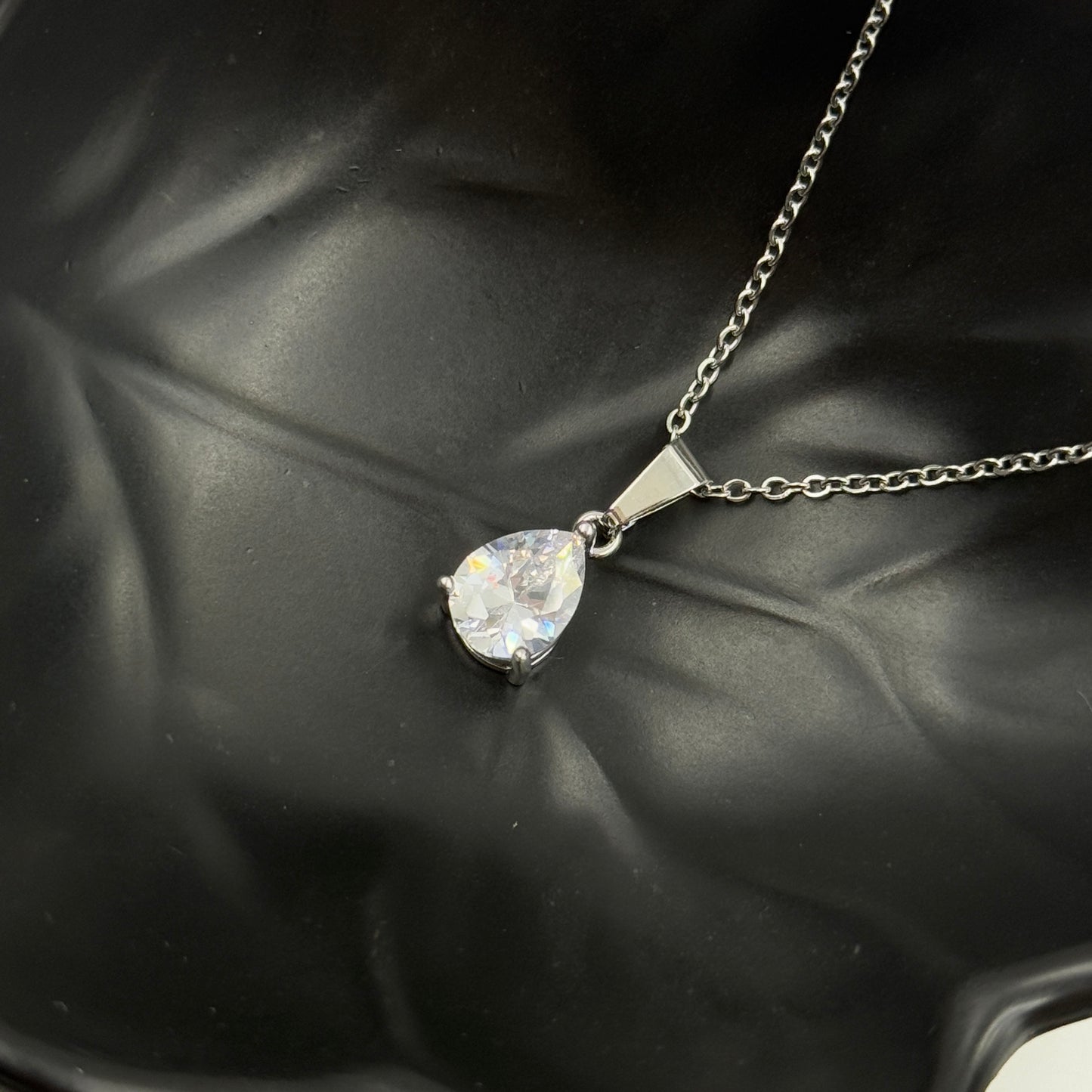 18k Gold Plated Women's Minimal Pendant Tear Drop