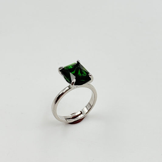 Women’s Green Diamond Ring 18k White Gold Plated