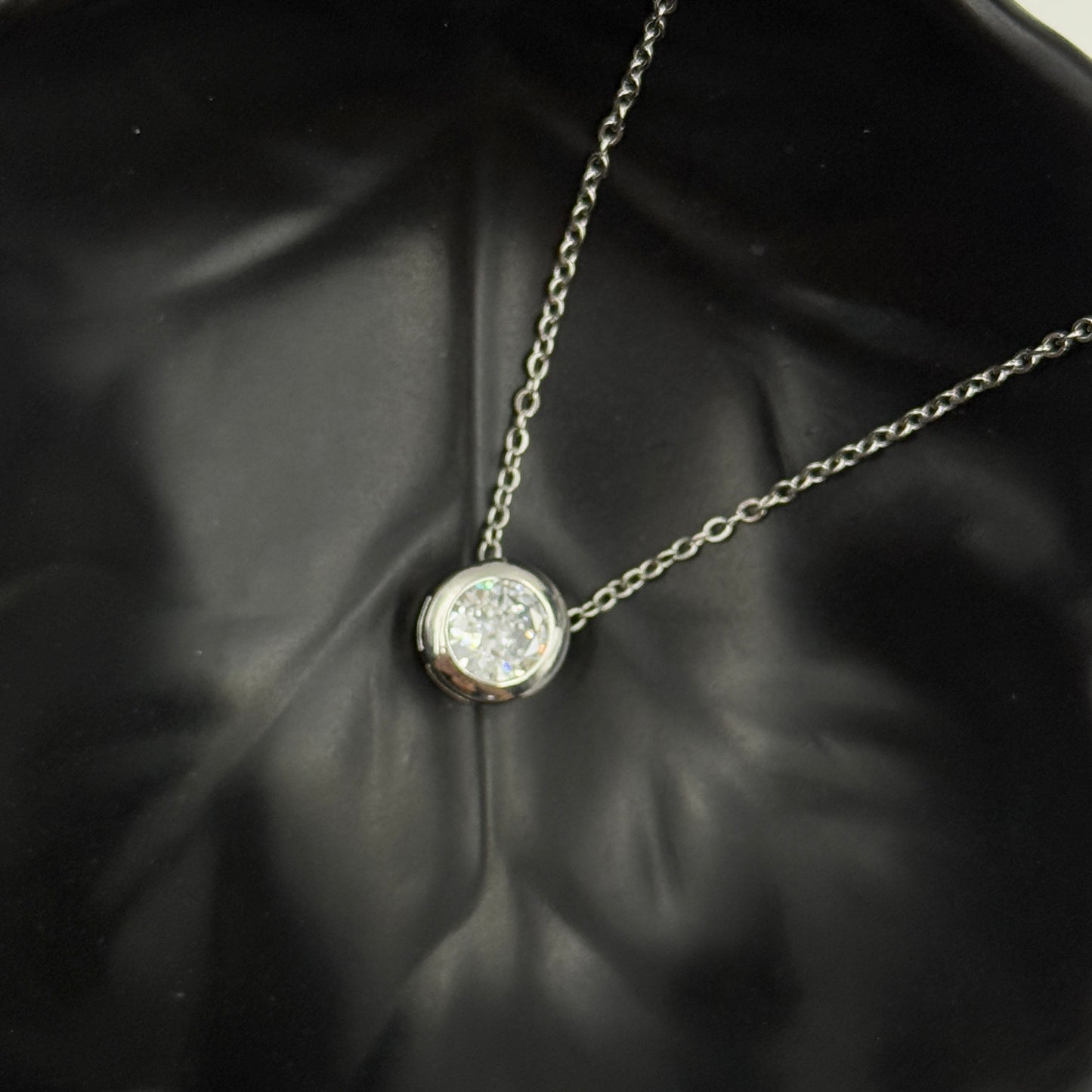 18k Gold Plated Women's Minimal Pendant Bezel Round