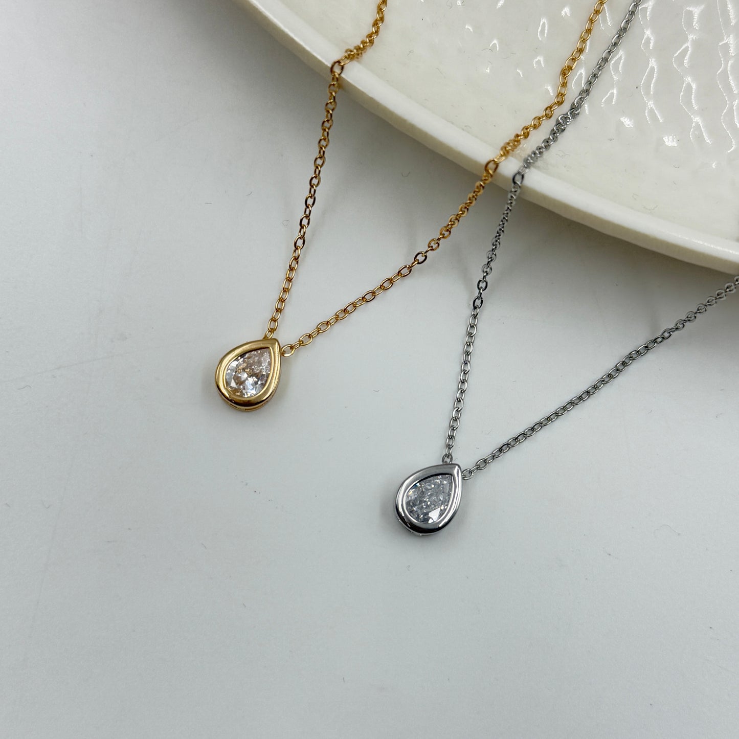 18k Gold Plated Women's Minimal Pendant Bezel Pear