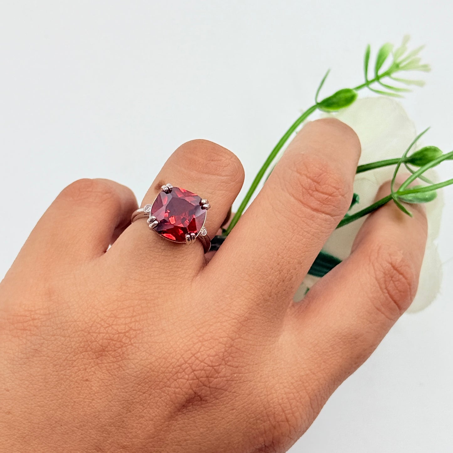 Women’s Cushion Cut Ring 18k Gold Plated