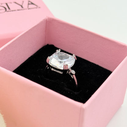 Women’s Cushion Cut Ring 18k Gold Plated
