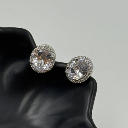 Minimal Necklace Set For Women ( Oval Cut )