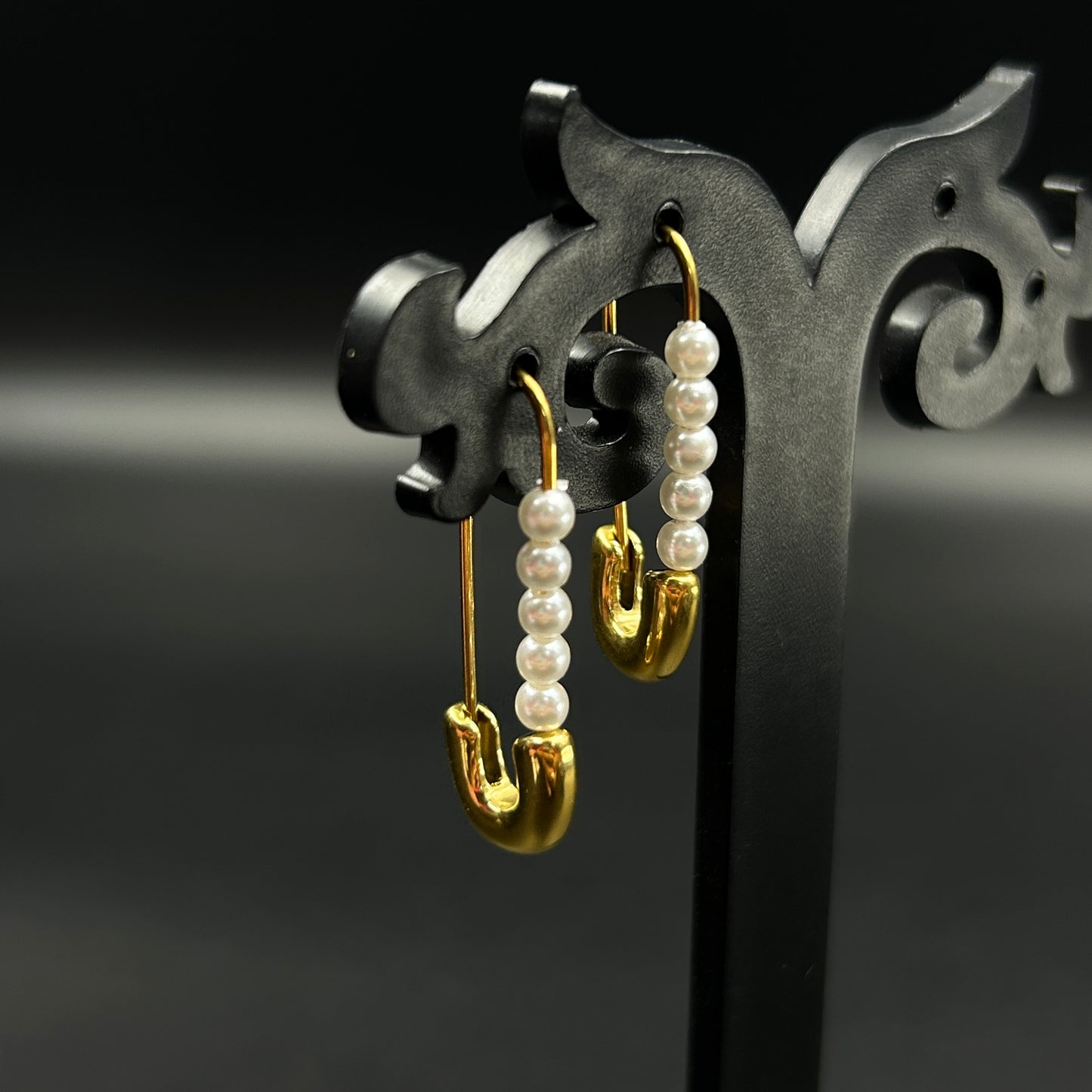Safety Pin Earring 18K Yellow/White Gold Plated