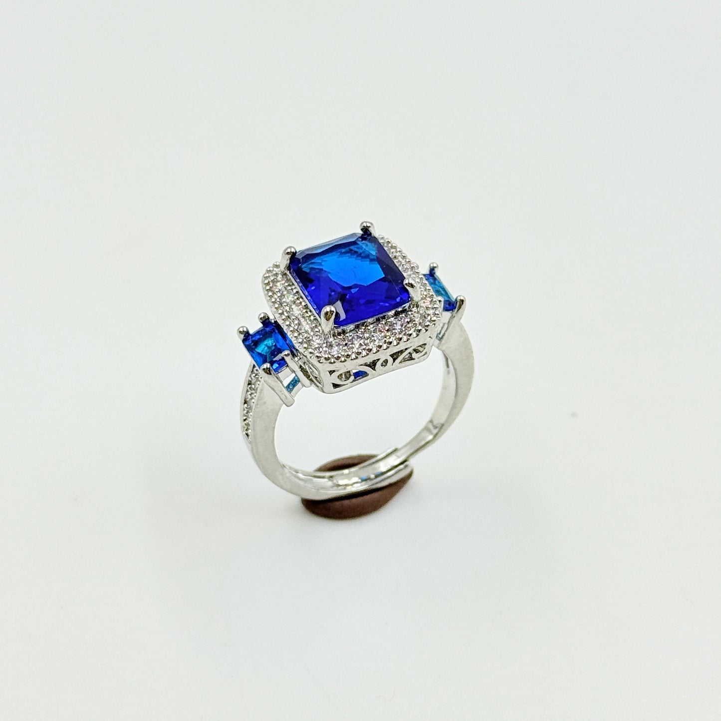 Women’s Cocktail Ring 18k Gold Plated