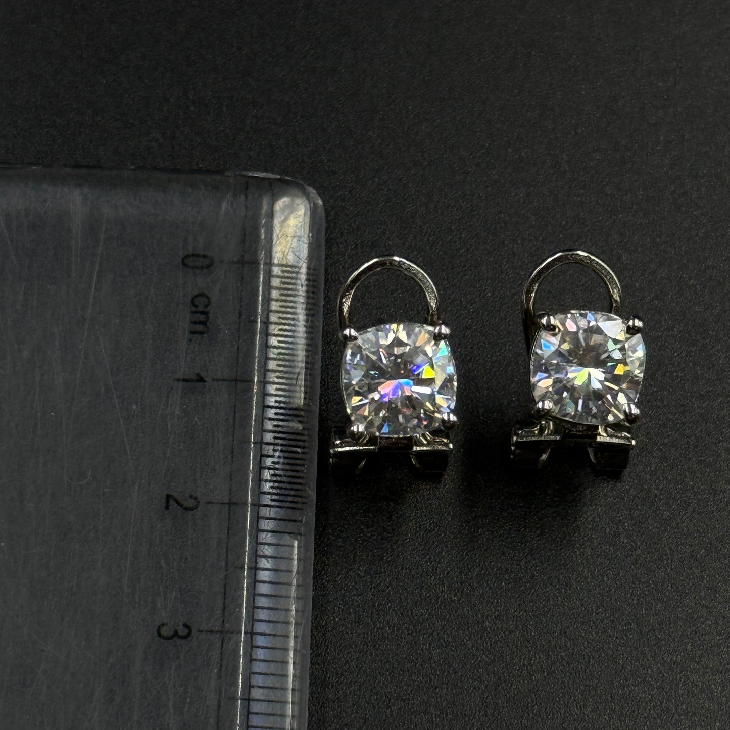 925 Silver Stud Earrings - Real Moissanite Earrings
