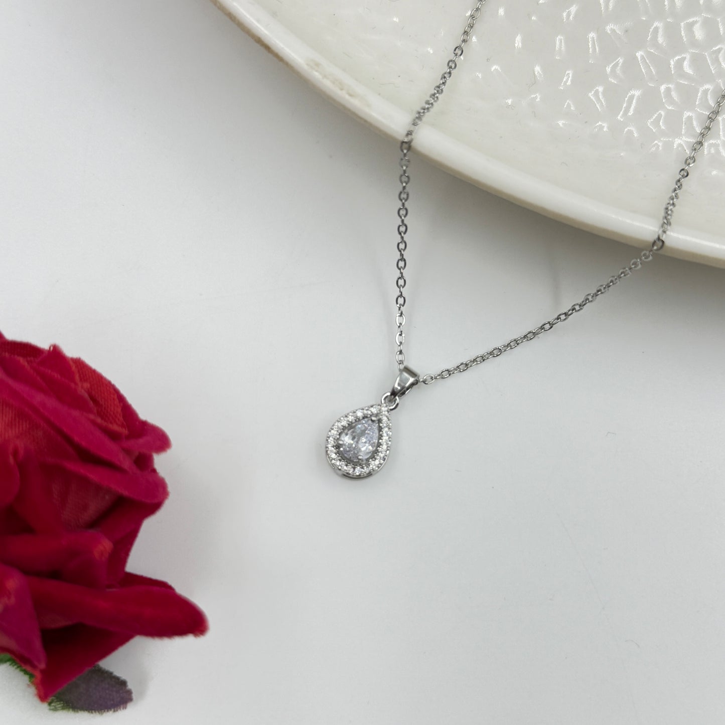 18k Gold Plated Women's Minimal Pendant Pear