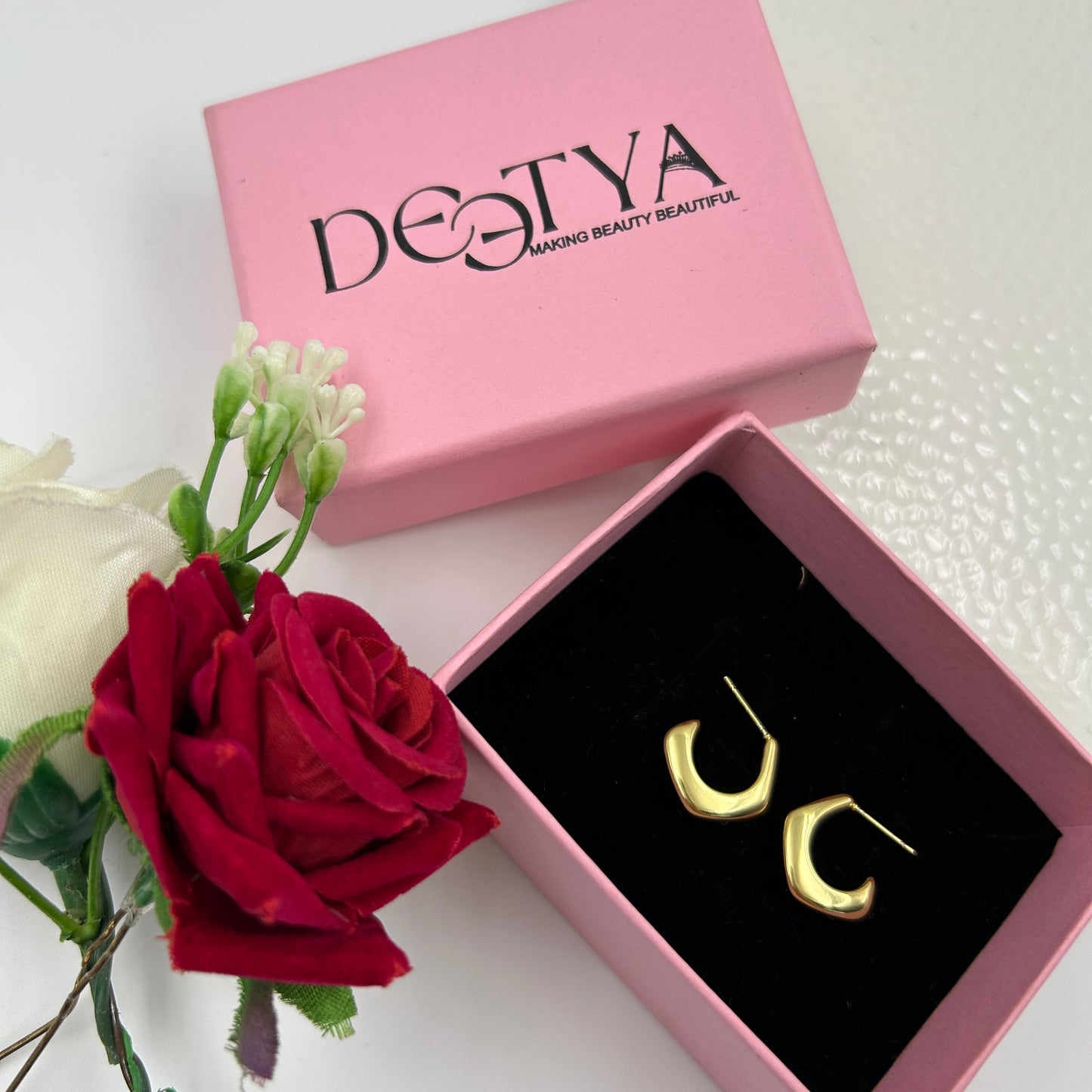Small Hoop Earring 18k Yellow Gold Plated