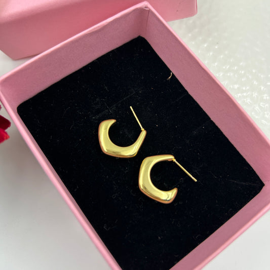 Small Hoop Earring 18k Yellow Gold Plated