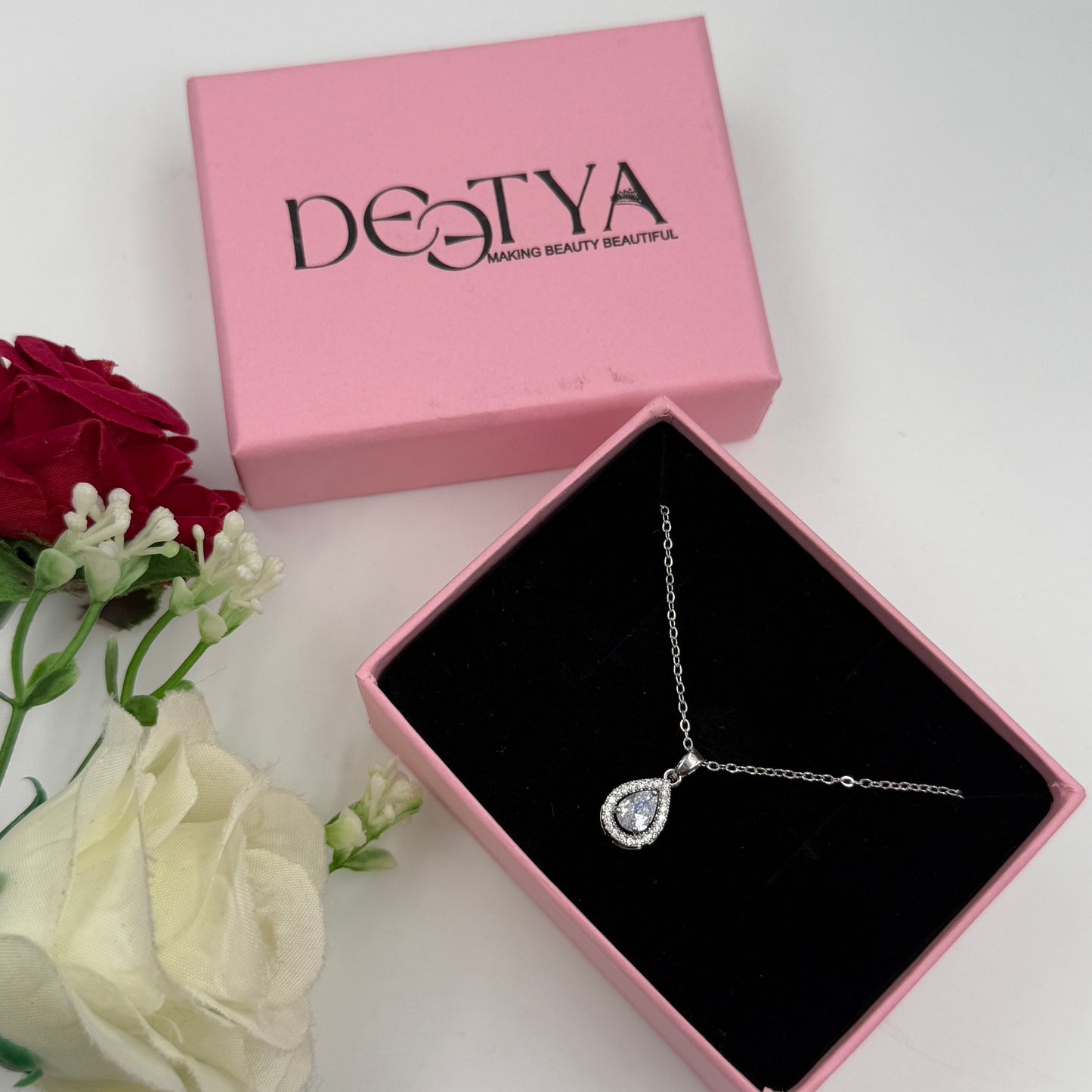 18k Gold Plated Women's Minimal Pendant Pear