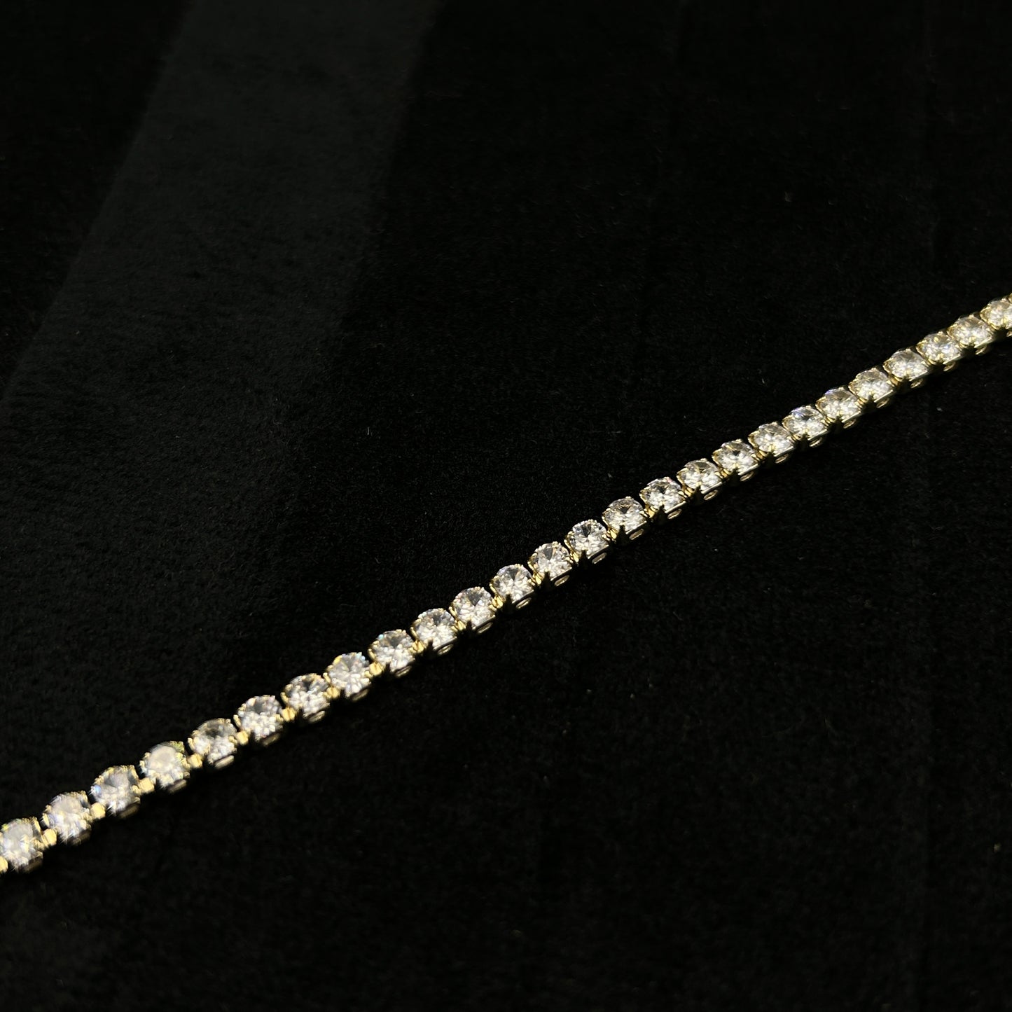 Minimal 18k Yellow Gold Plated Bracelet