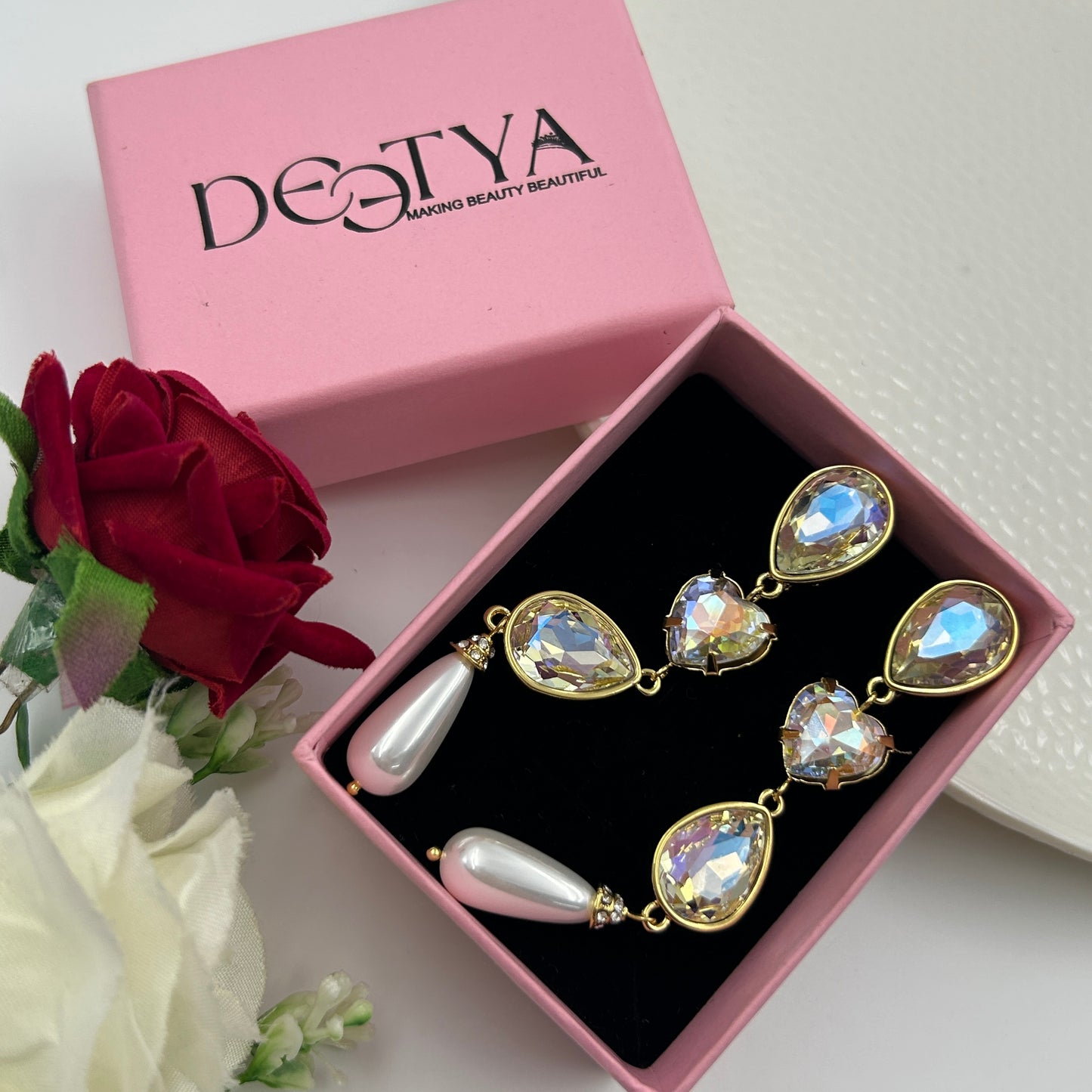 Pearl and Diamond Dangle Earrings 18k Gold Plated