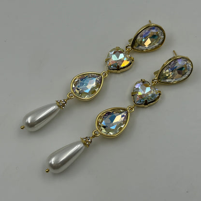Pearl and Diamond Dangle Earrings 18k Gold Plated