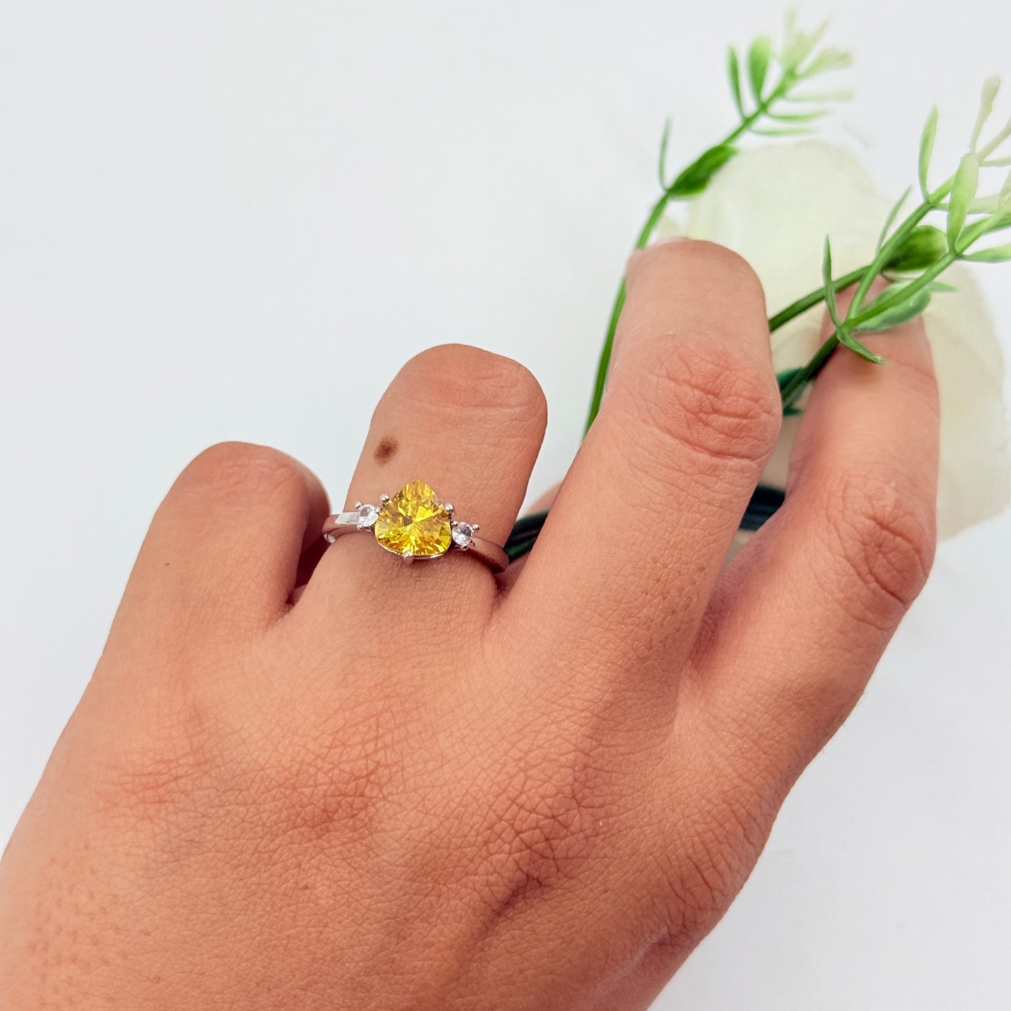 Women’s Yellow Diamond Ring 18k Gold Plated