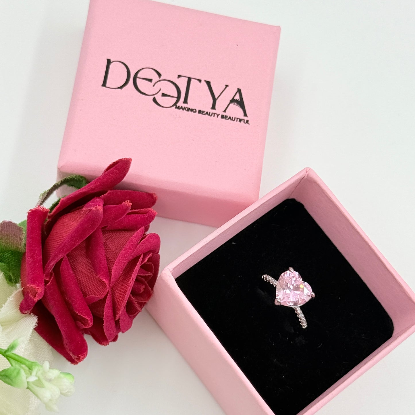 Women’s Diamond Heart Ring 18k Gold Plated