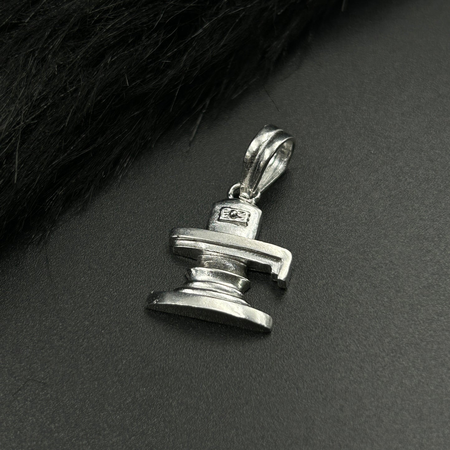 Silver Shivlinga Pendant - Sterling Silver