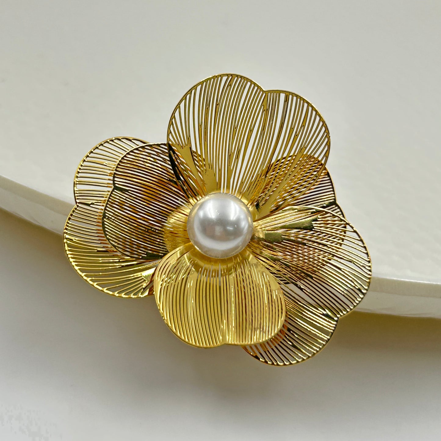 BIG FLOWER RING 18k Yellow Gold Plated Cocktail Ring