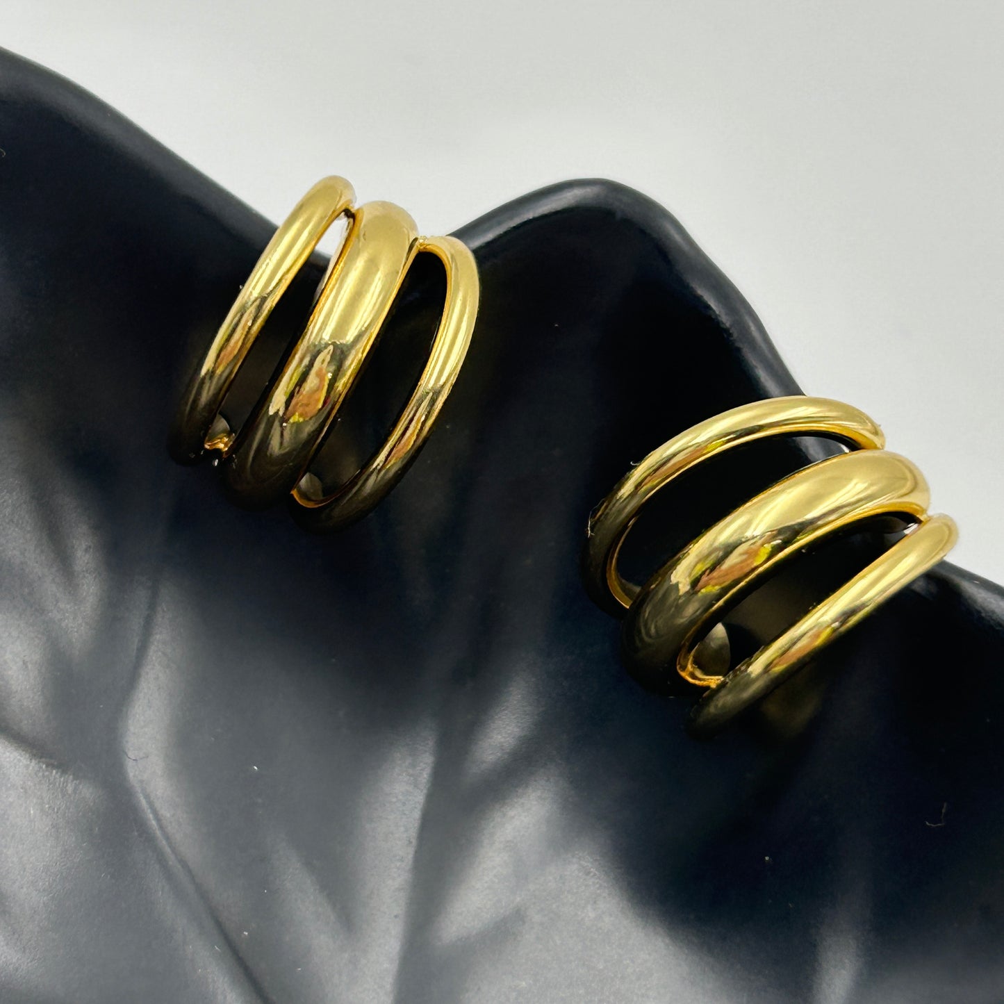 3D Hoop Earring for Women 18k Gold Plated