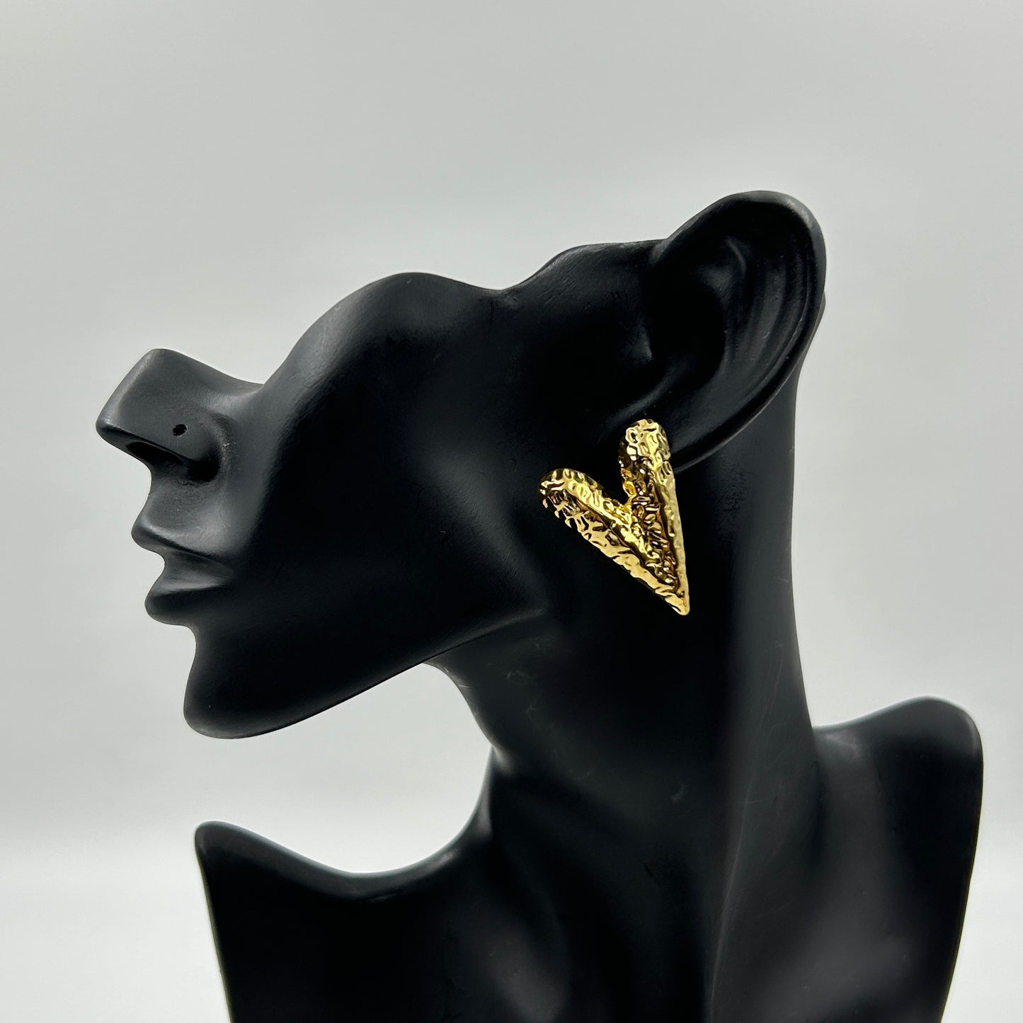 Dainty Heart Earrings 18k Gold Plated