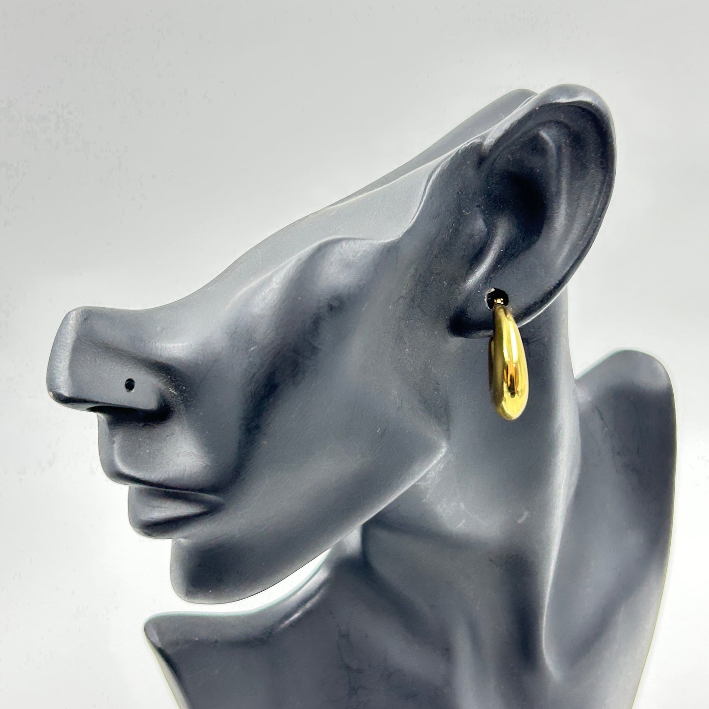 Basic Women's Hoop Earrings 18k Yellow Gold Plated