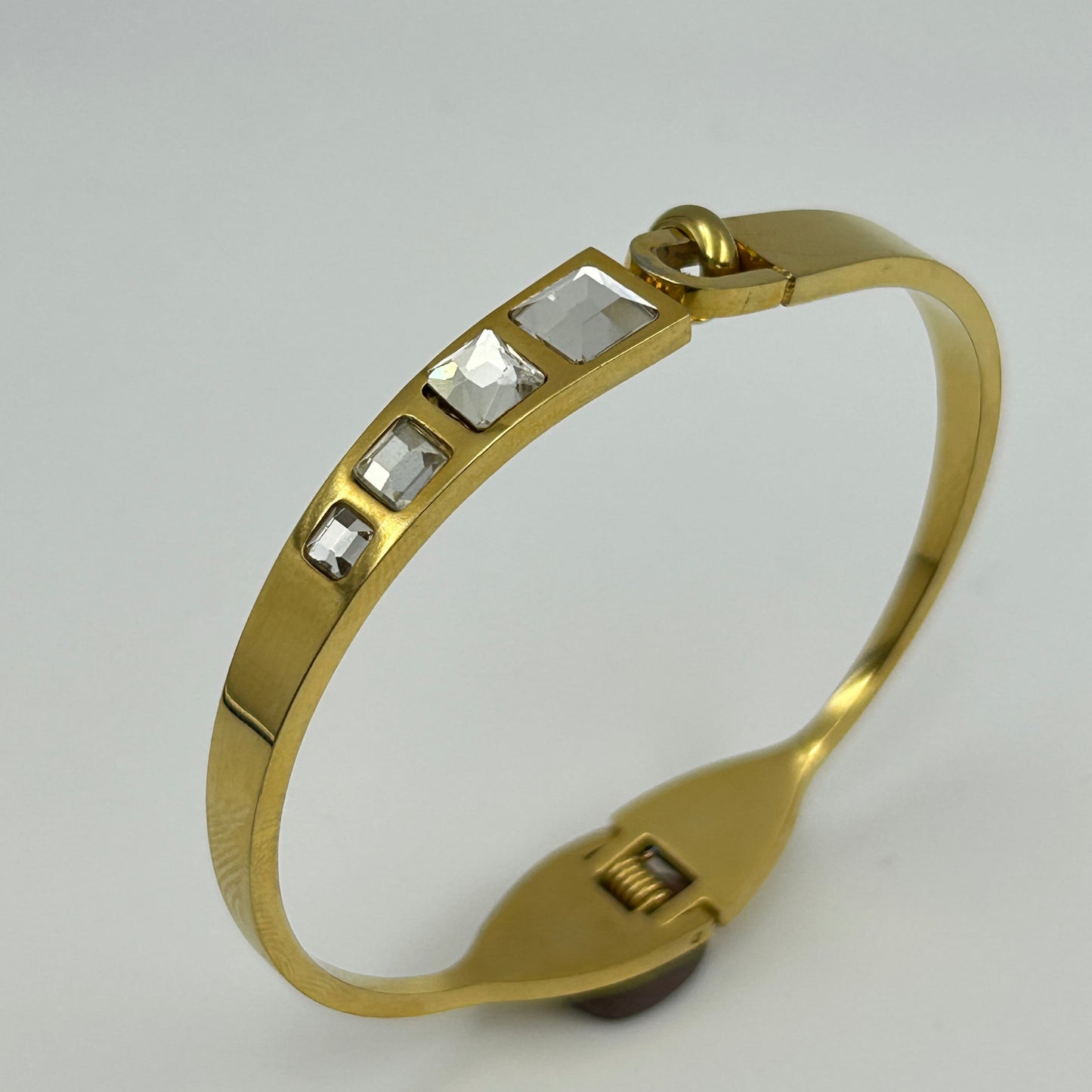 Women’s 18k Gold Plated Bracelet/Kada