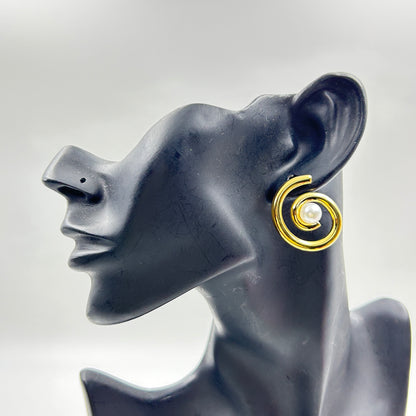 Women's Pearl Earring 18k Yellow Gold Plated