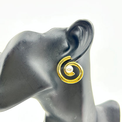 Women's Pearl Earring 18k Yellow Gold Plated