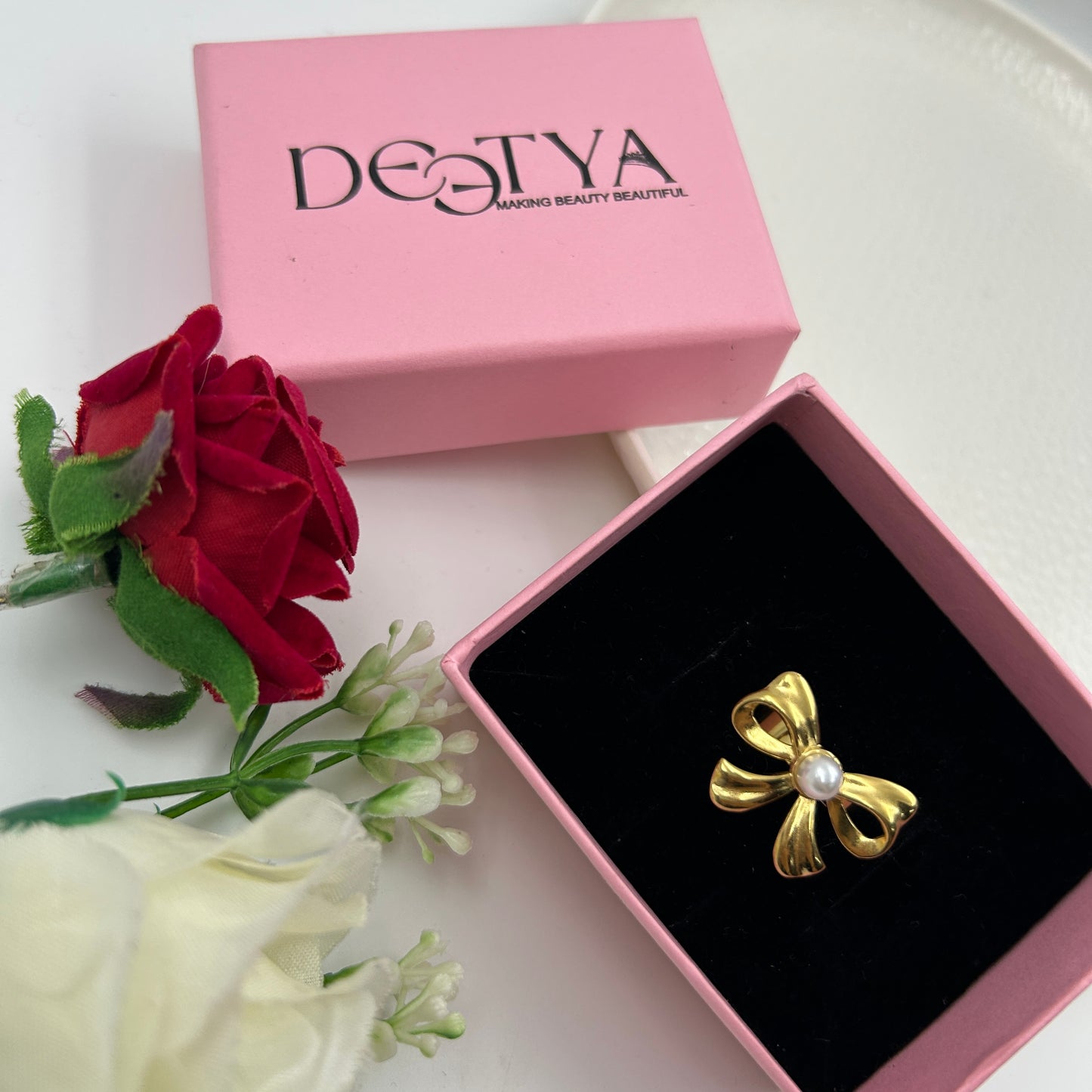Adjustable BOW Ring 18k Gold Plated Pearl Ring
