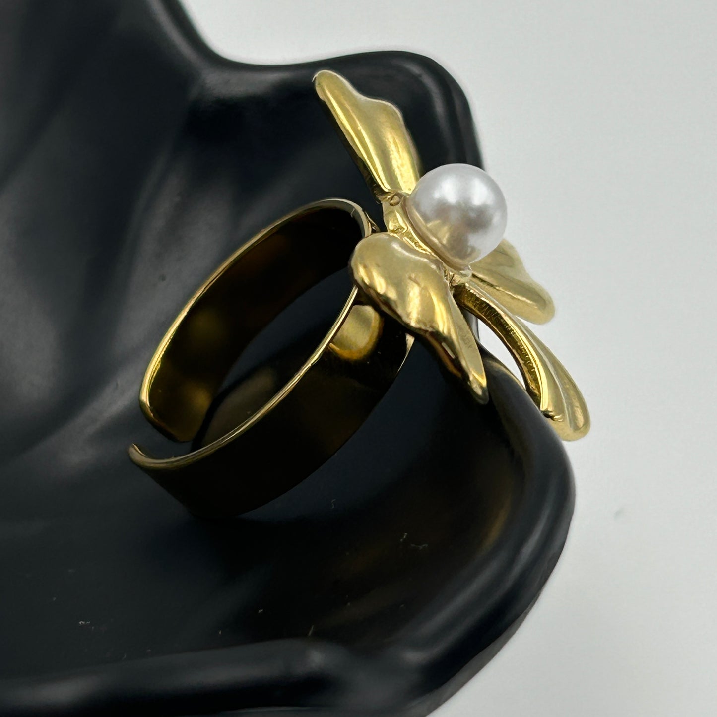 Adjustable BOW Ring 18k Gold Plated Pearl Ring