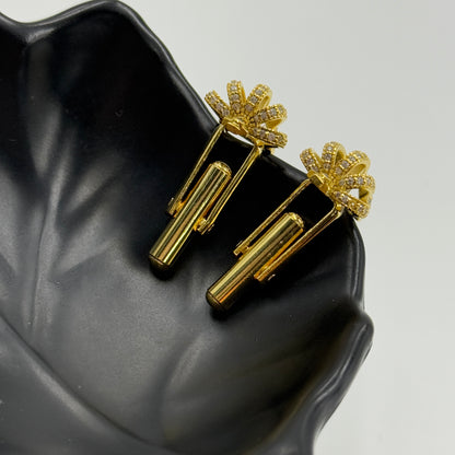 Men's Yellow Gold Crown Cufflink