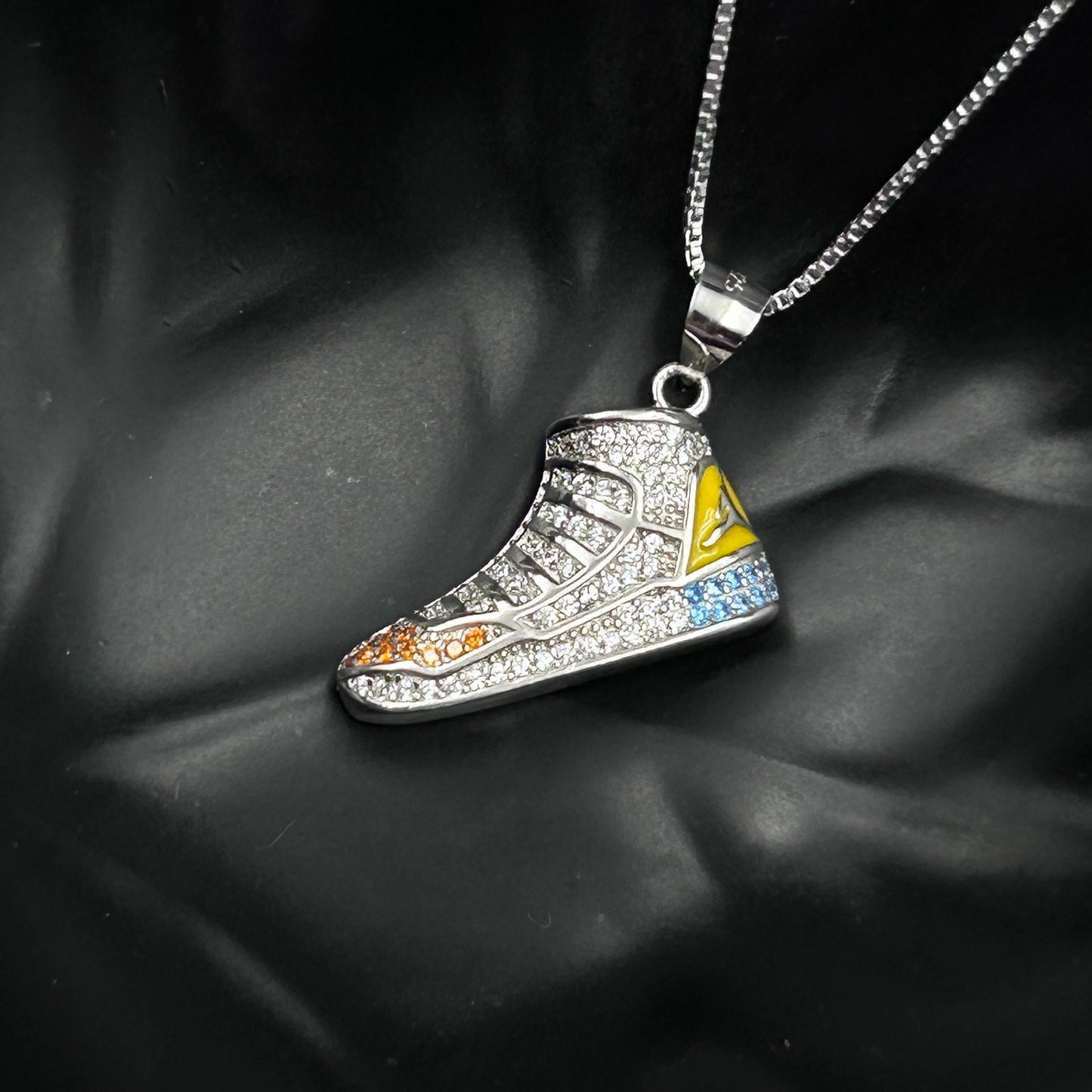 Men's Shoe Pendant - Pure Silver (1)